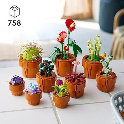 LEGO 10329 Icons Tiny Plants Set, Artificial Flowers in 9 Buildable Teracotta-Coloured Pots - Image 2